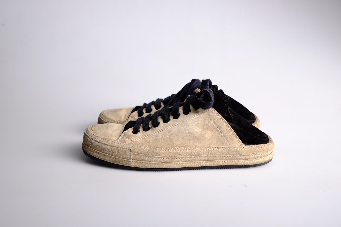 Ann Demeulemeester Raven low top sneakers