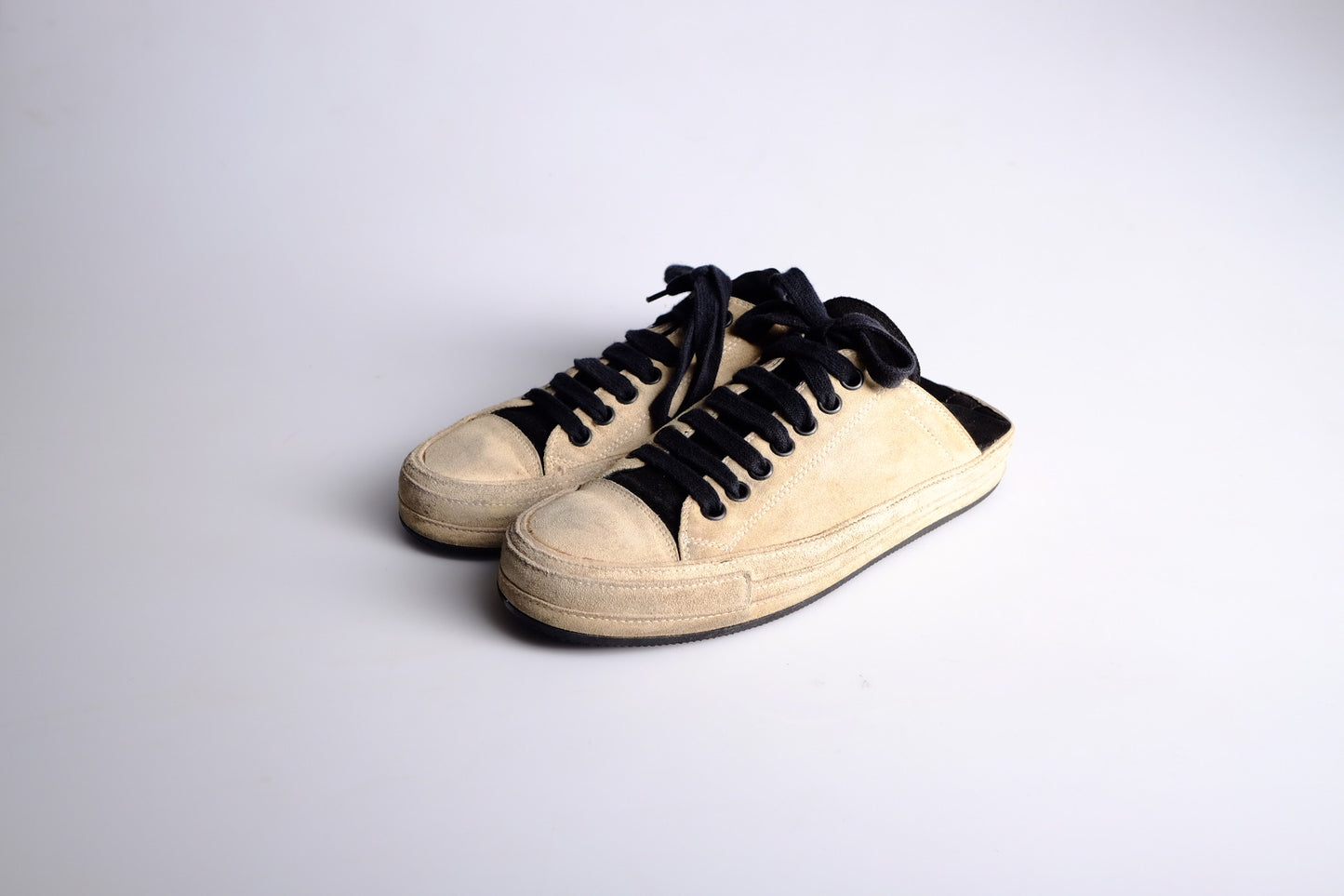 Ann Demeulemeester Raven low top sneakers