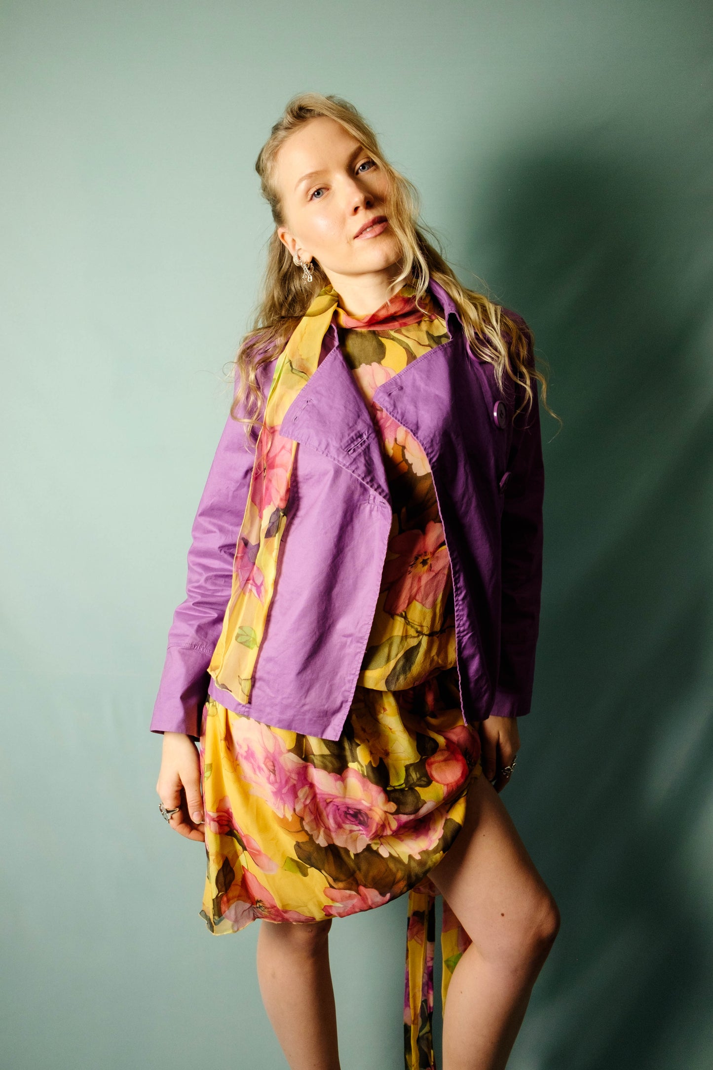 Lilac cropped trench coat vintage purple jacket front view