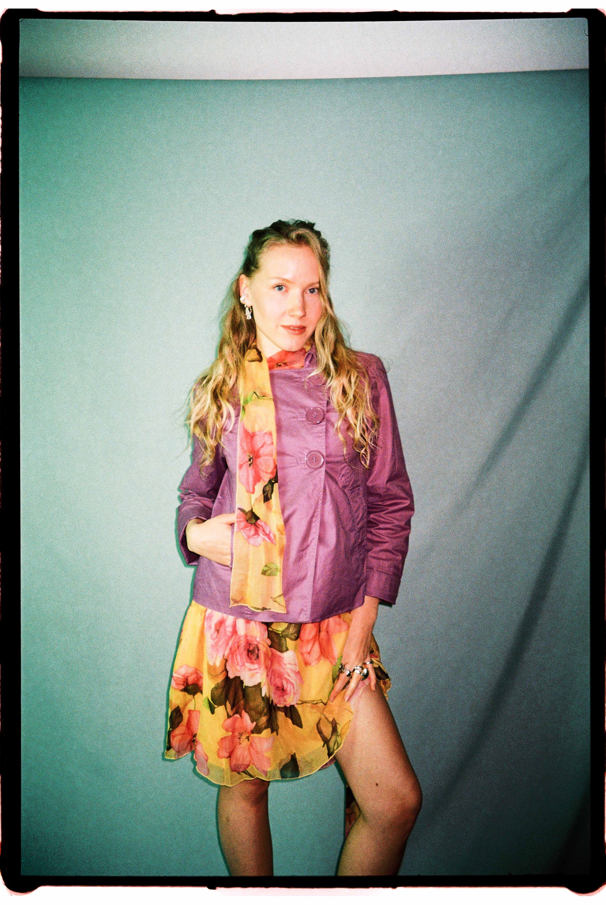 Lilac cropped trench coat vintage purple jacket front view