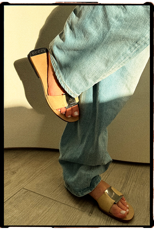 VINTAGE GUCCI LEATHER SANDALS WITH SILVER BUCKLE